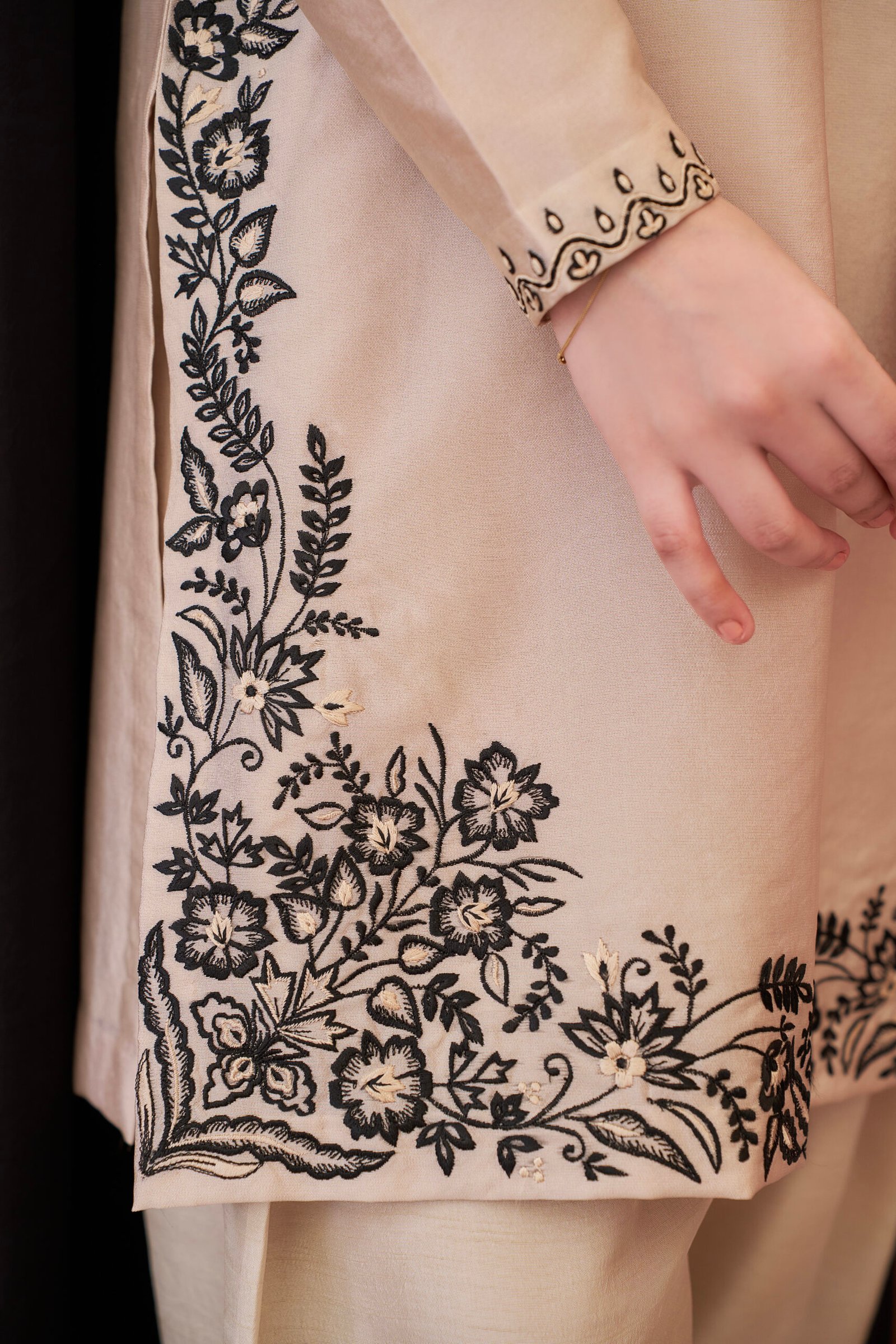 Aisling fashion campaign frame by Faizan Mir Photography