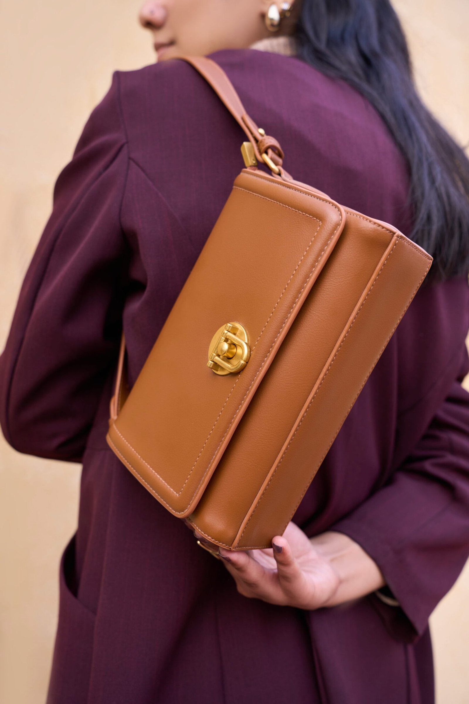 Shoulder bag photography by Faizan Mir