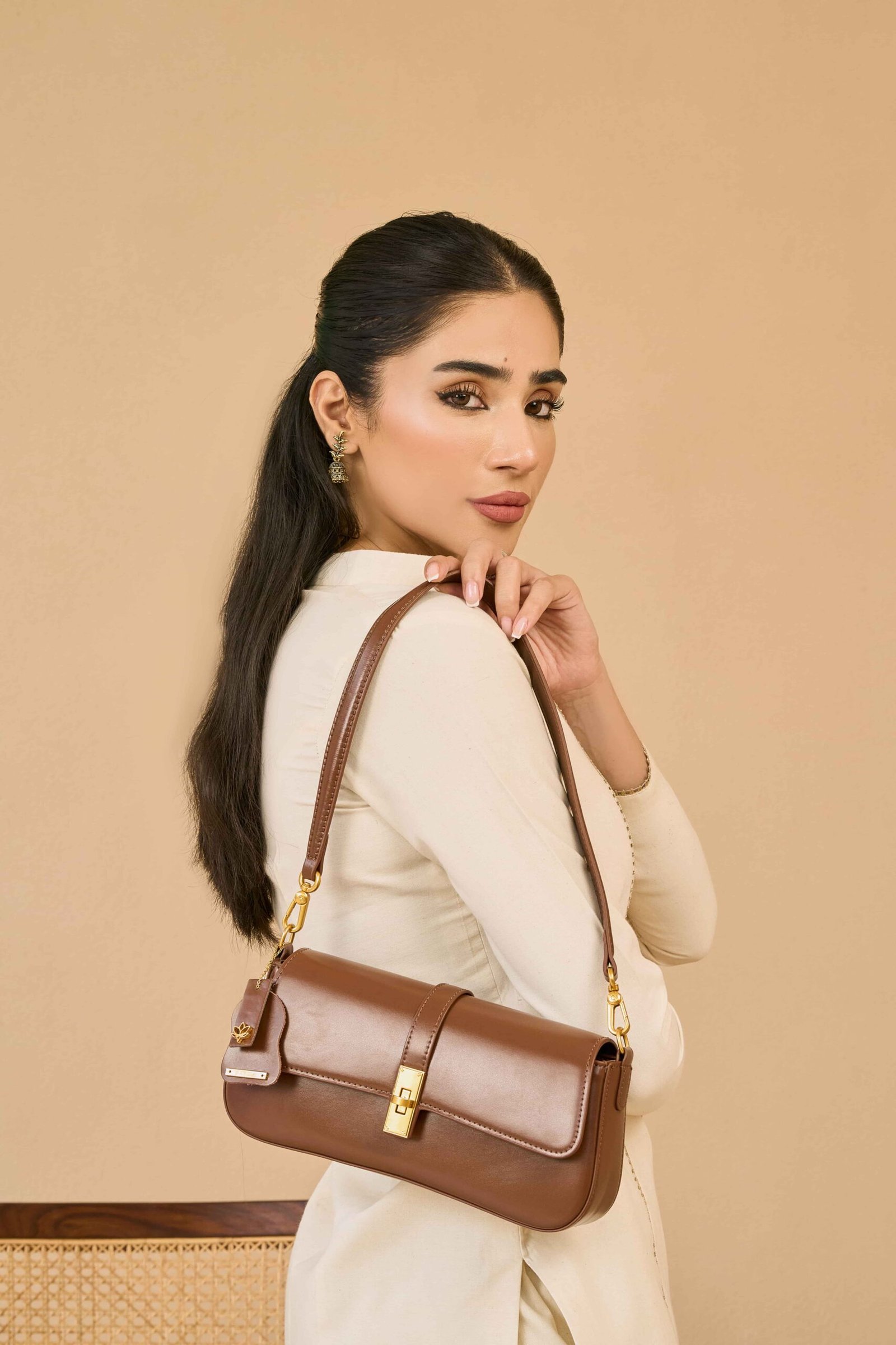 Shoulder bag photography by Faizan Mir